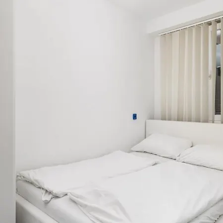 公寓 Rona Zizi 波雷奇